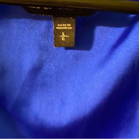 Express Royal Blue Half Zip Short Sleeve Top LIKE NEW! - Picture 5 of 5